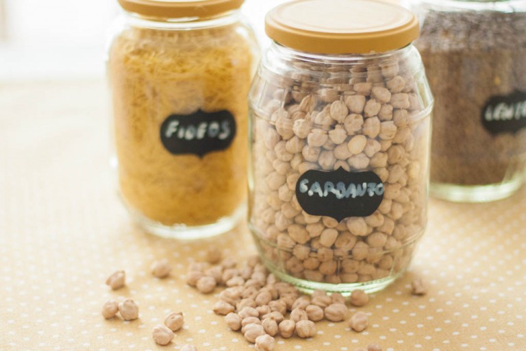 PERSONALIZA UNOS BOTES DE COCINA - The Beautiful Project